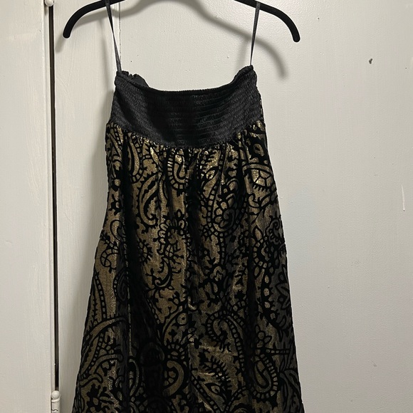 Betsy Johnson Holiday Sweet Gold Strapless Dress - Picture 6 of 9